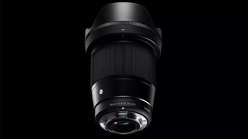 Sigma 16mm f/1.4 DC DN Contemporary 03