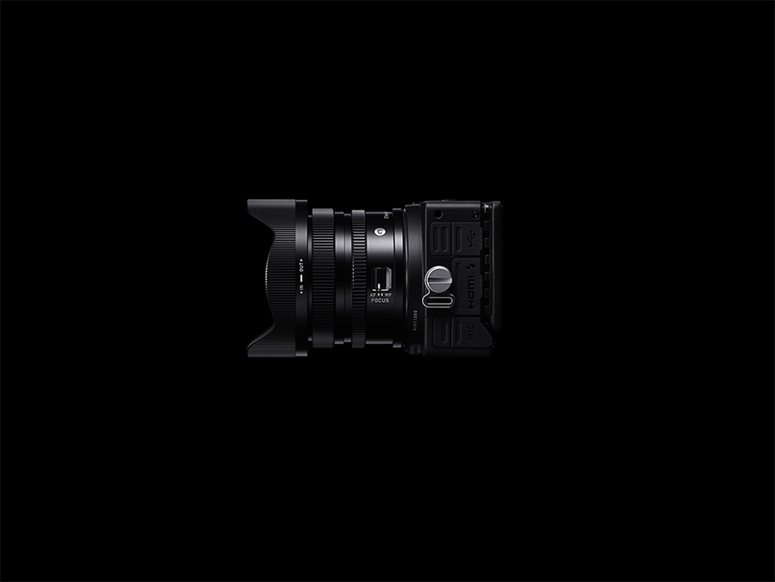Sigma 17mm f4 DC DN Contemporary 01