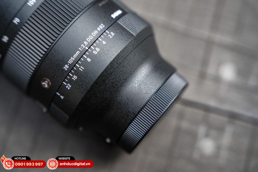 ong-kinh-sigma-28-105mm-f28-43