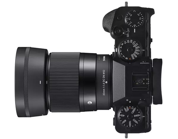 Sigma 30mm f/1.4 DC DN Contemporary 2