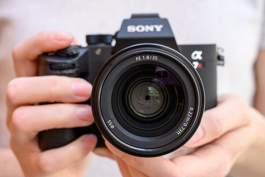 Sony FE 35mm f1.8 06