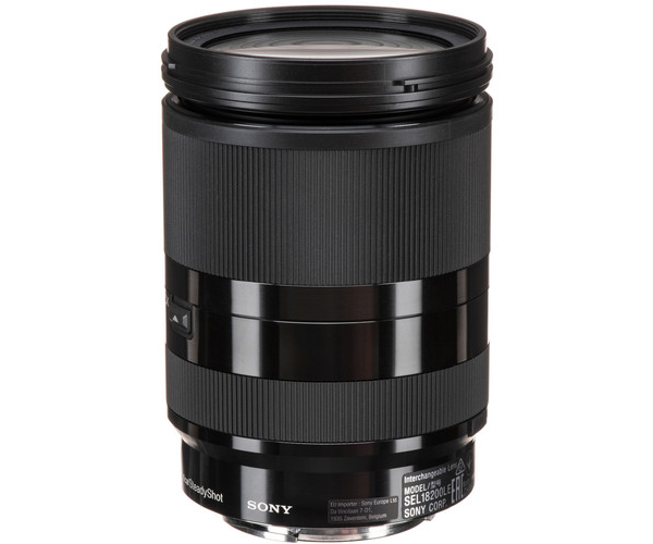 Sony E 18-200mm f3.5-6.3 OSS LE 02