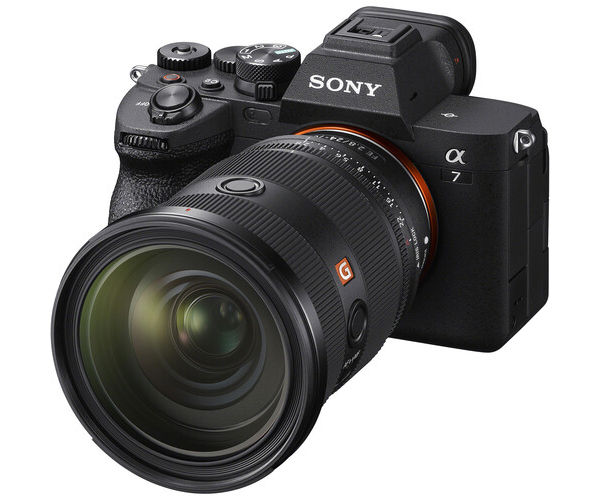 Sony FE 24-70mm f/2.8 GM II 12
