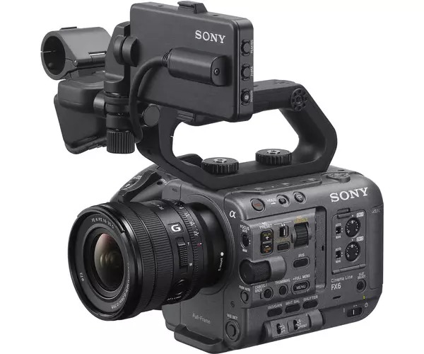 Sony FE PZ 16-35mm f/4 G 7