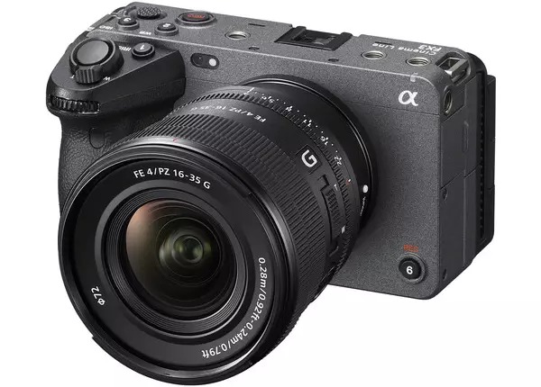 Sony FE PZ 16-35mm f/4 G 8