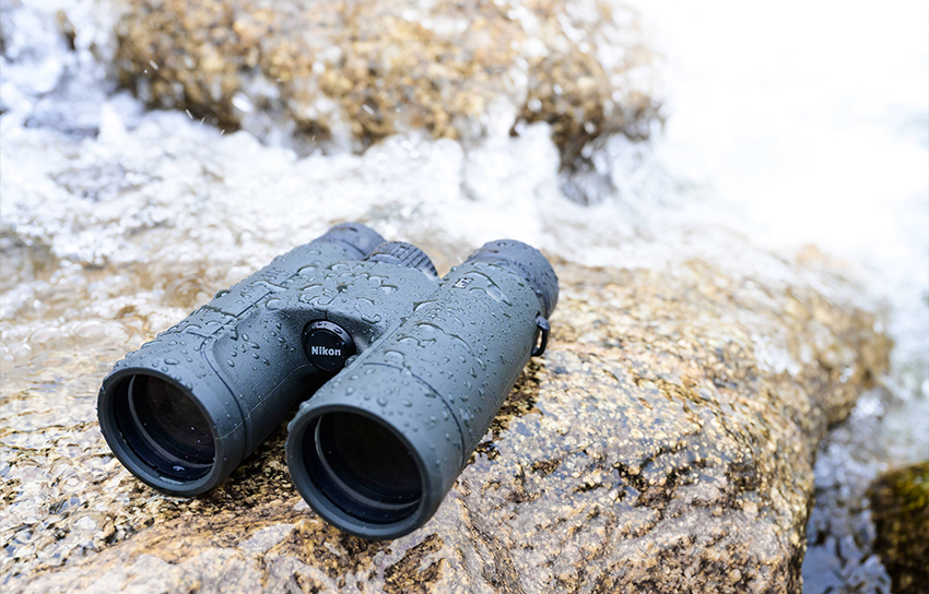 Nikon Prostaff P7 01