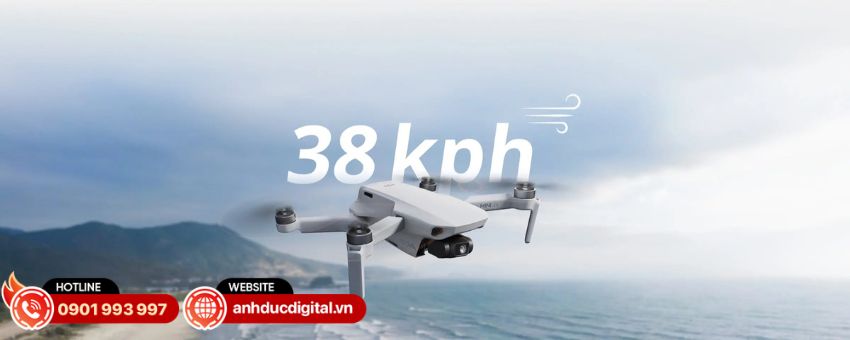 DJI Mini 4K c&oacute; thời gian bay tối đa 31 ph&uacute;t v&agrave; chống gi&oacute; tối đa 38,5 km/h (Cấp 5)