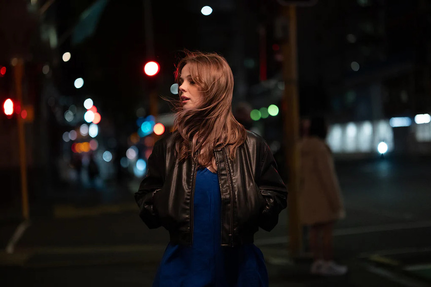 Lens cho máy ảnh sony chụp chân dung ban đêm