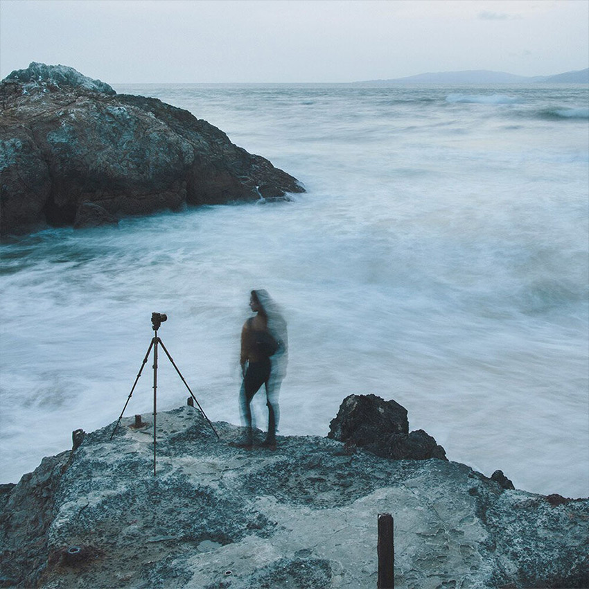 Travel Tripod 03