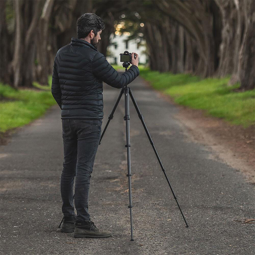 Travel Tripod 08