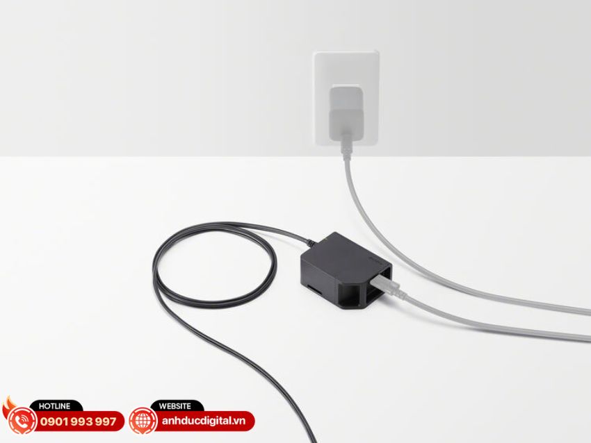 DC-C2 được trang bị c&aacute;p DC d&agrave;i 1,6 m mang đến khoảng c&aacute;ch kết nối linh hoạt khi bố tr&iacute; m&aacute;y ảnh v&agrave; nguồn điện