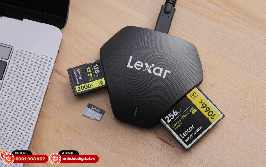 Đầu đọc thẻ Lexar Professional USB 3.1 Multi-Card Reader 3-in-1