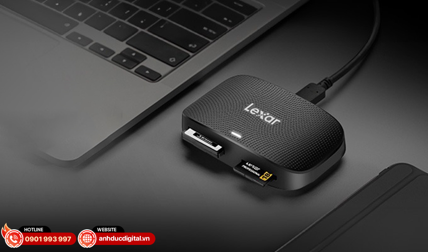 Lexar Professional CFexpress Type B SD USB 3.2 Gen 2 3