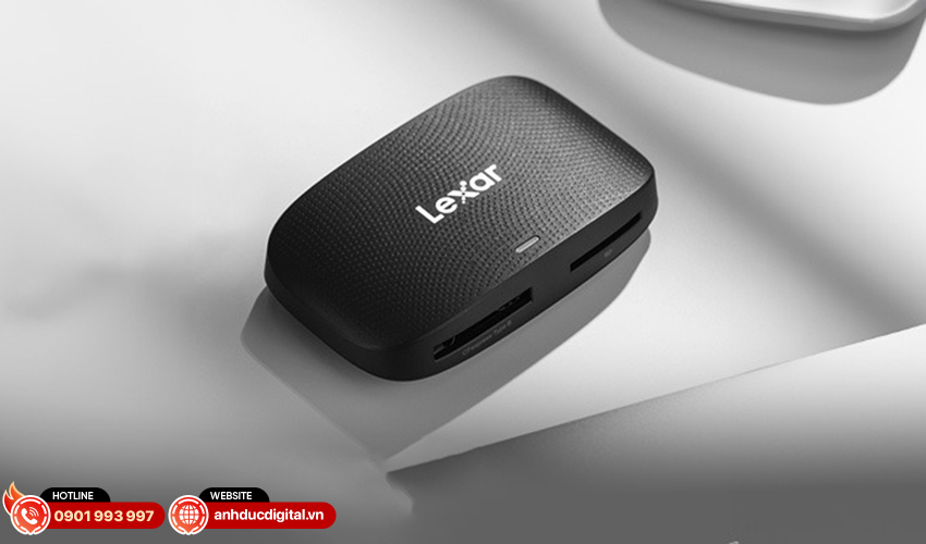 Lexar Professional CFexpress Type B SD USB 3.2 Gen 2 4