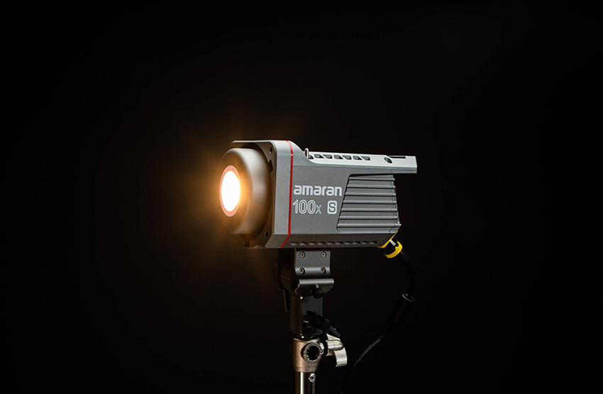 100d S 02