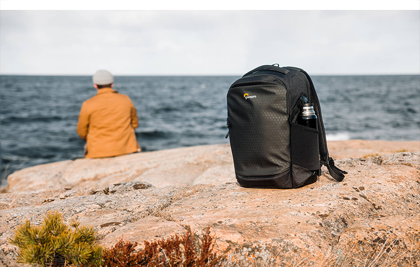 Lowepro Flipside 300 AW III 05