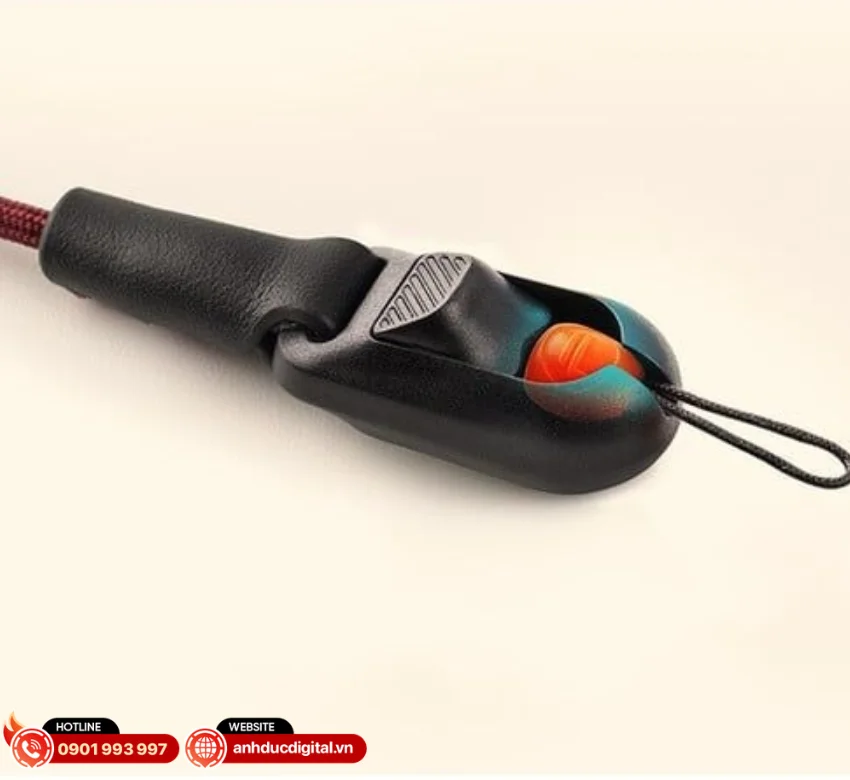 PGYTECH trang bị cho d&acirc;y đeo cơ chế kh&oacute;a Quick-Release hiện đại