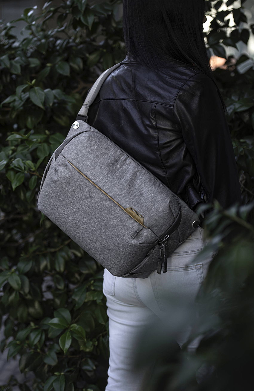 Peak Design Everyday Sling 10L V2 06