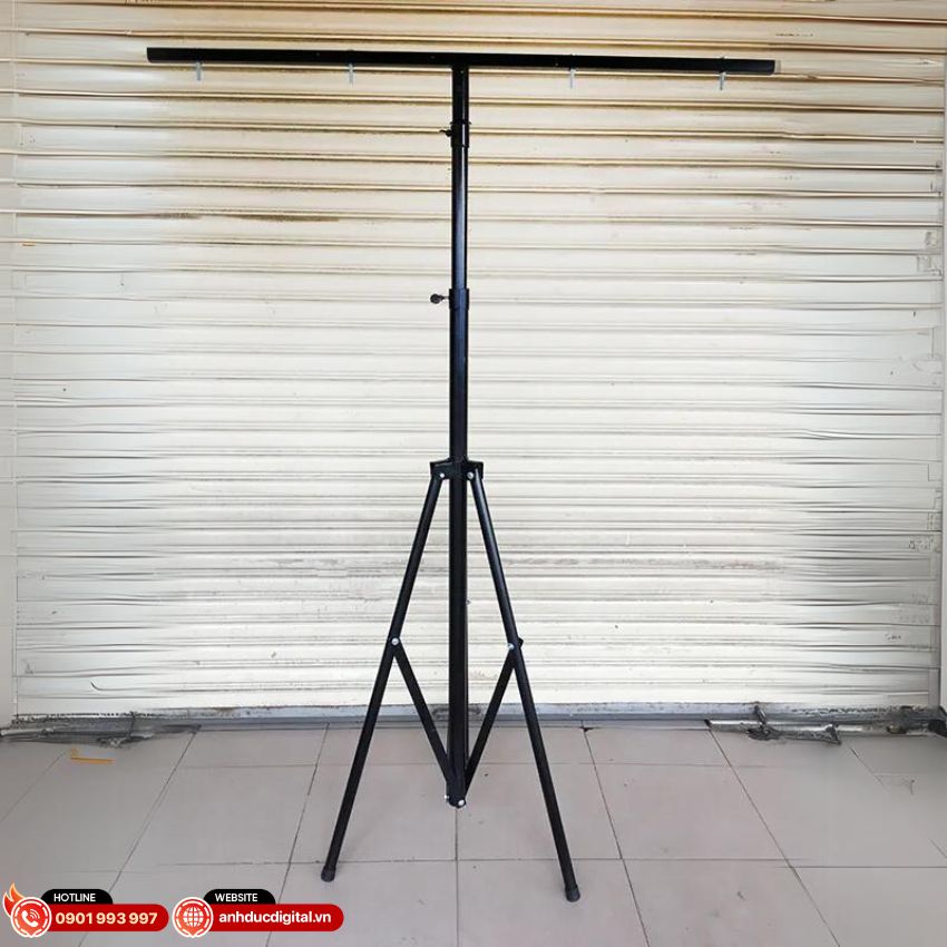 Chân đèn chịu lực treo cao