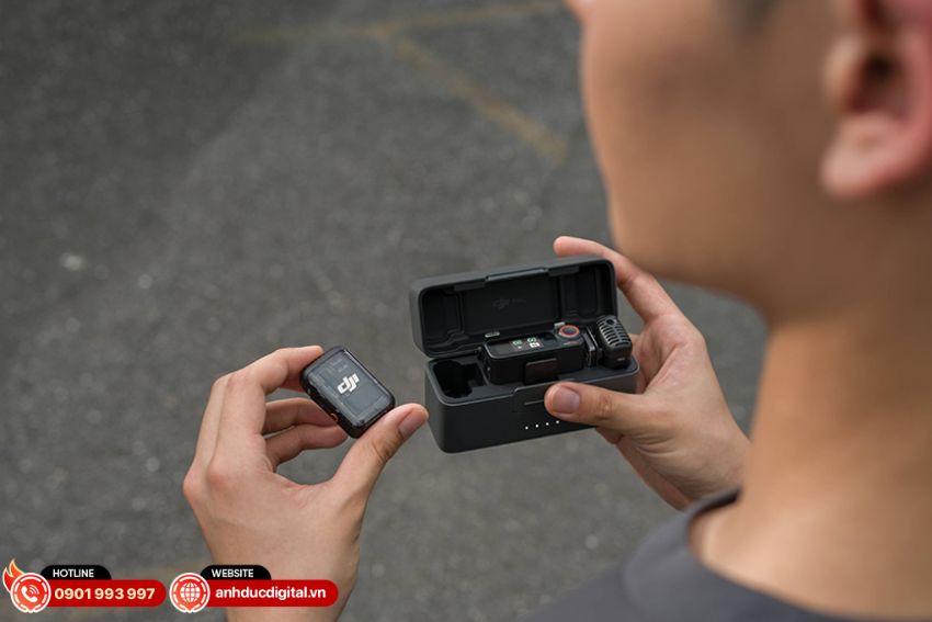 Microphone DJI Mic 2 | TX + TX + RX + Charging Case | Shadow Black (Chính hãng)