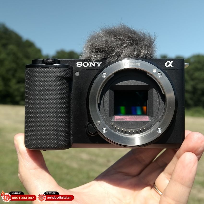 Máy ảnh Sony ZV-E10 | Body Only | Black (Chính hãng)