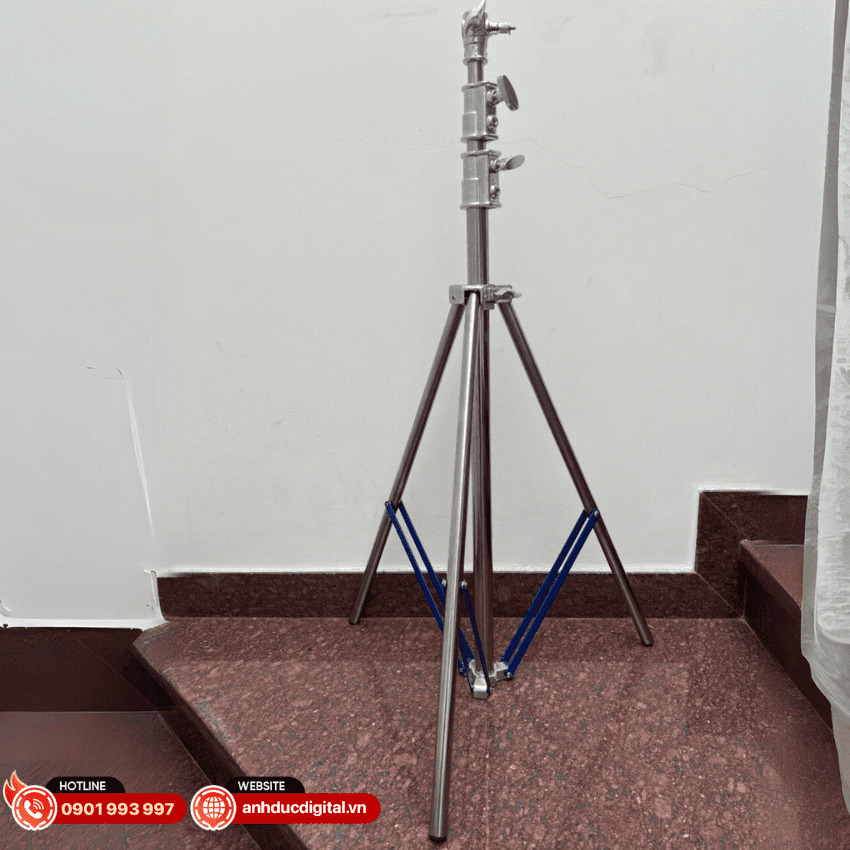 Chân đèn Inox 2.8m