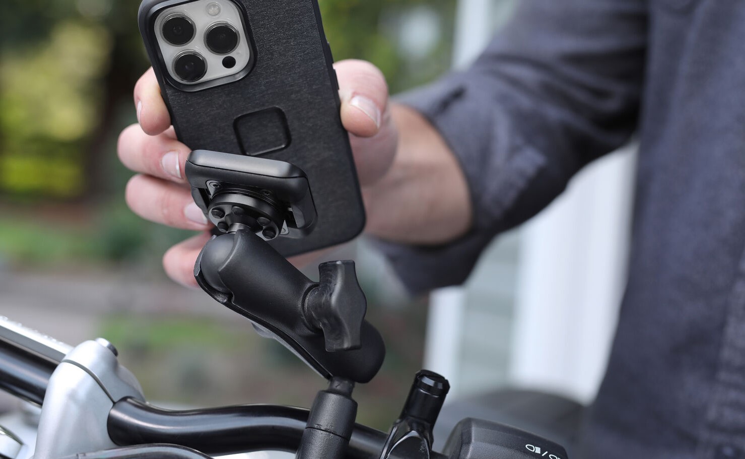 Peak Design Locking Ball Mount Adapter 1 inch 07