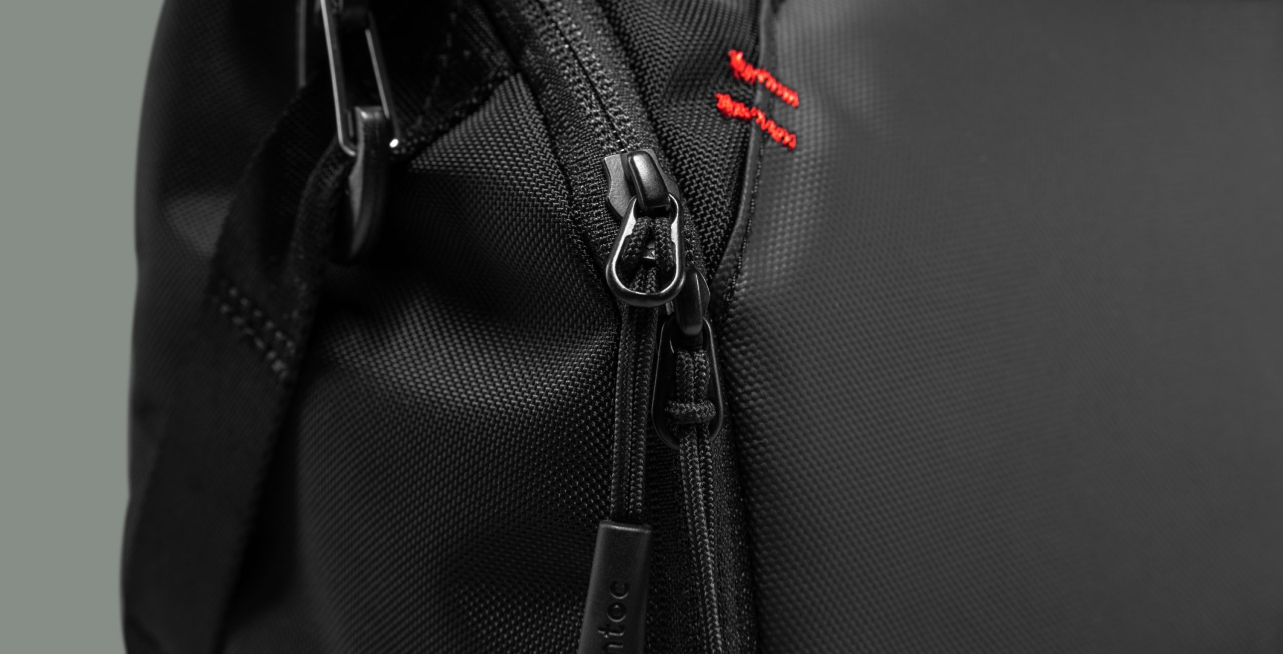 Khóa kéo YKK chất lượng