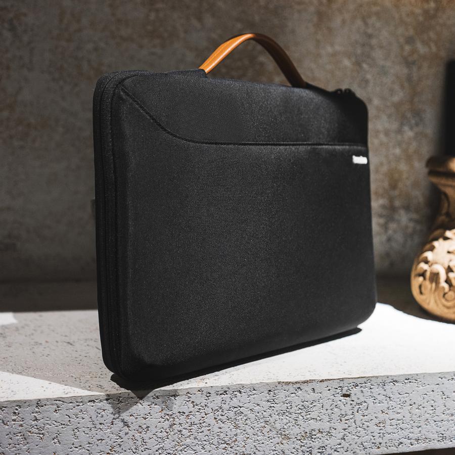 Tomtoc (USA) Spill-Resistant MacBook Pro 14 12