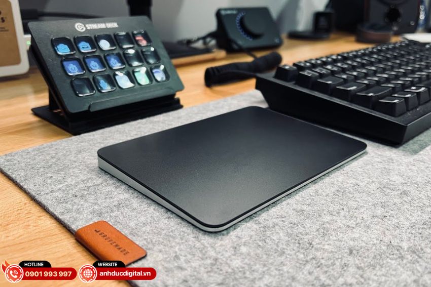 Magic Trackpad Black (Chính hãng)