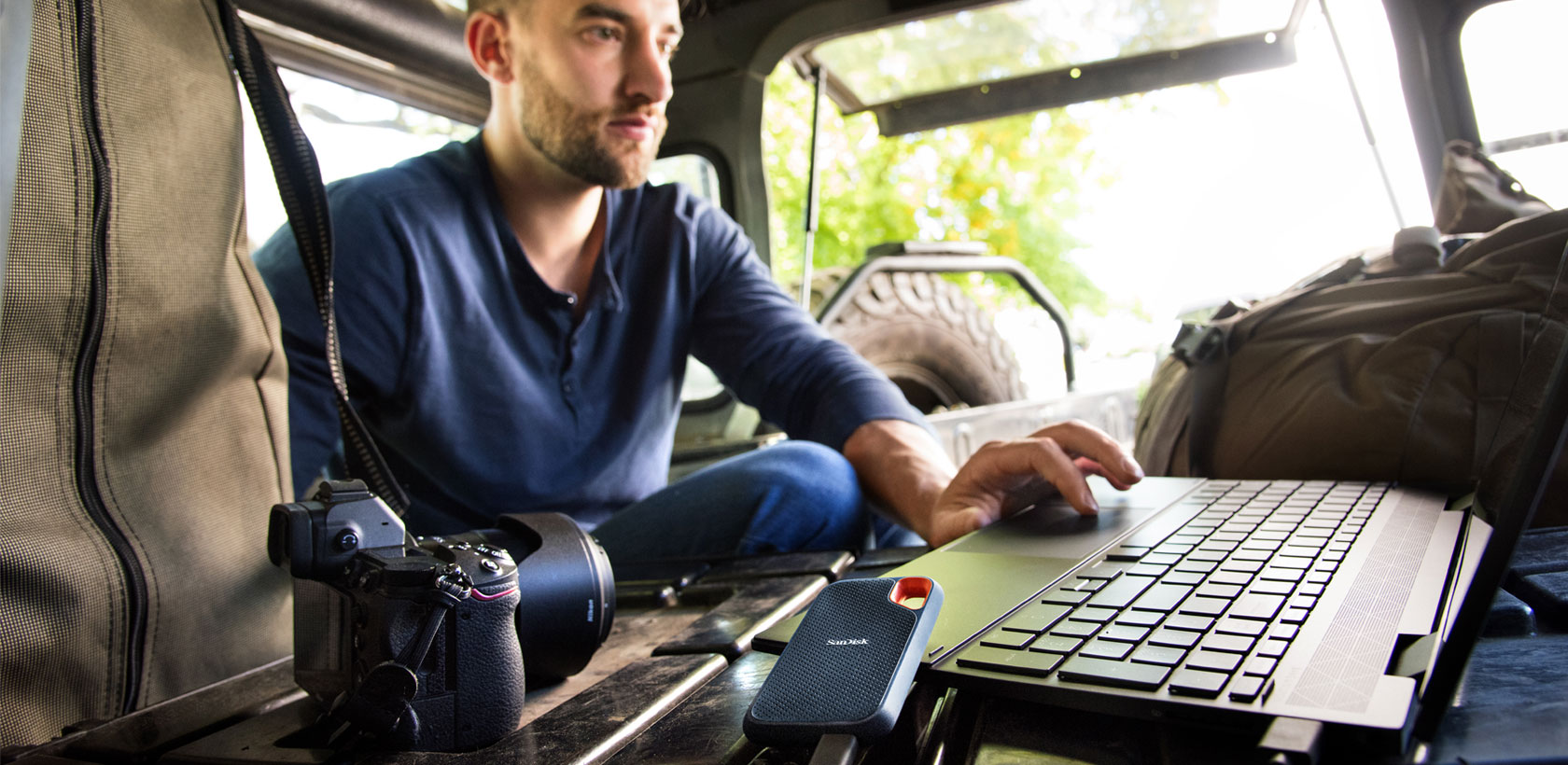 Ổ cứng di động SSD SanDisk Extreme Portable 1TB 06