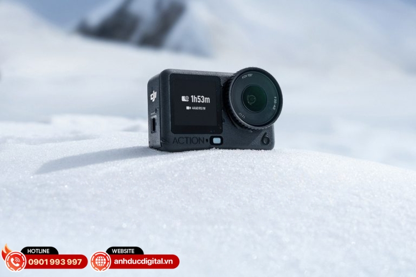Osmo Action 6 trang bị pin Li-ion 1950mAh hoạt động ổn định trong môi trường nhiệt độ từ –20°C đến 45°C