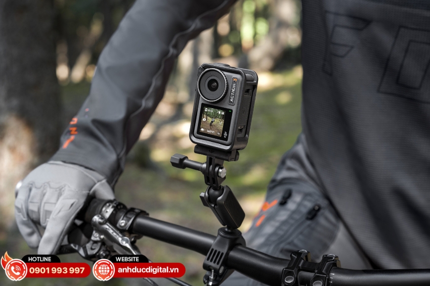 Giá đỡ tay lái Osmo Action Handlebar Mount có thiết kế kẹp chắc chắn