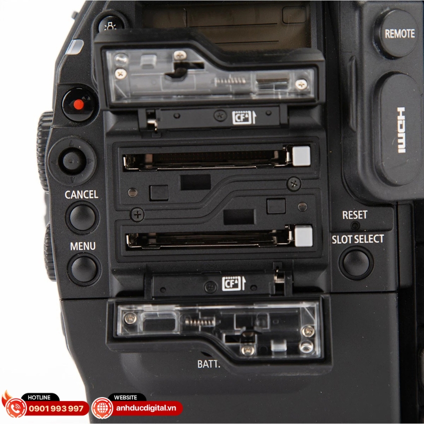Máy quay phim Canon EOS C300 Mark II hỗ trợ khe cắm thẻ nhớ CFast