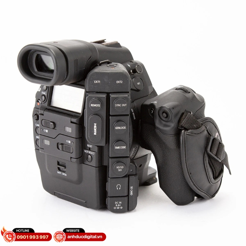 Canon EOS C300 Mark II có hệ thống kết nối chuyên nghiệp