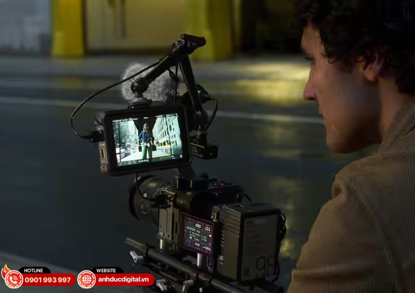 Máy ảnh Sony FX2 với dải tần nhạy sáng hơn 15 stops