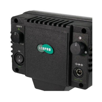 Đèn Luxmen Z84 Ledpro ( Chính hãng )