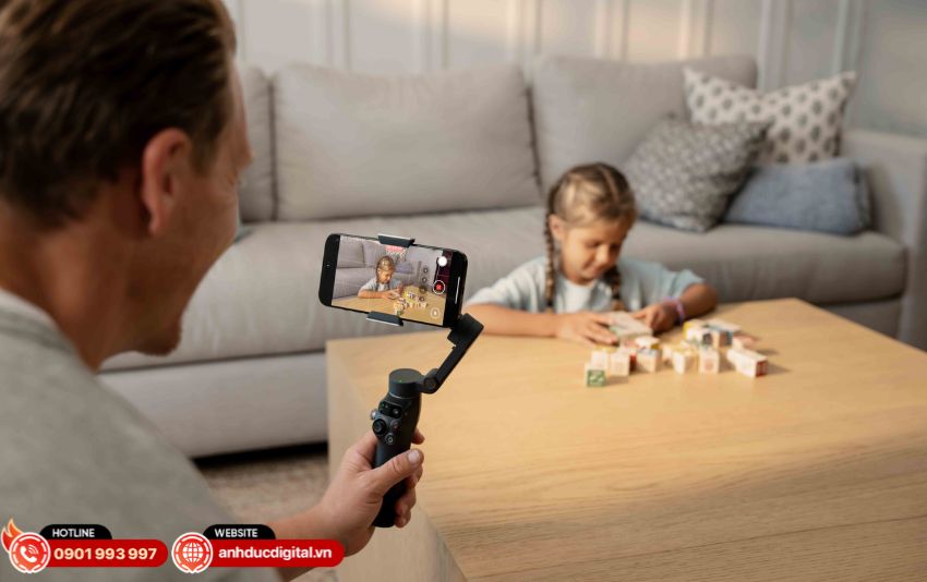 Ứng dụng thực tế của DJI Osmo Mobile 8 trong quay vlog và livestream