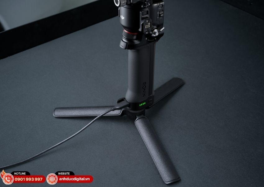 DJI RS 5 gimbal cho content creator