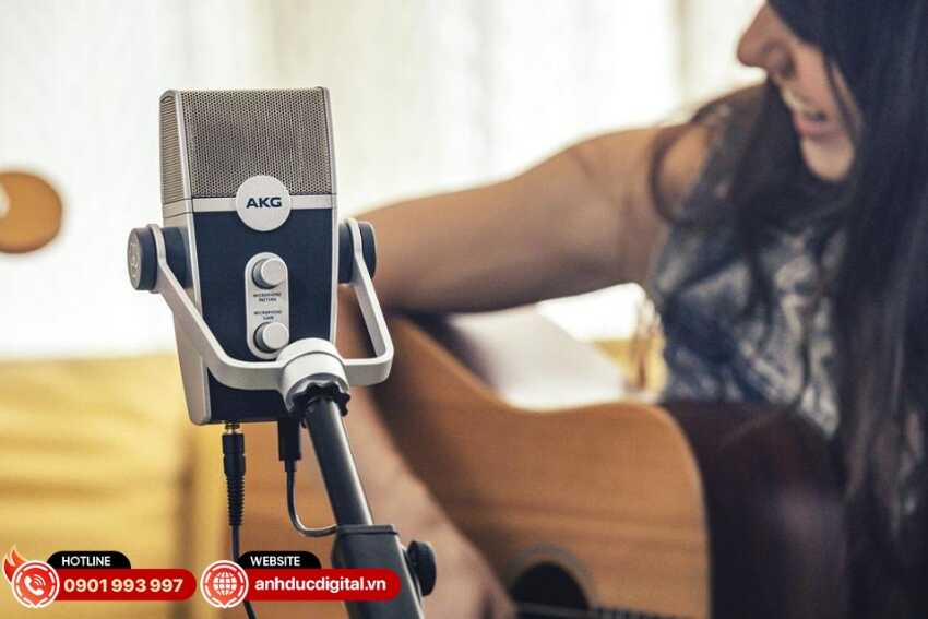 AKG LYRA C44 USB kết nối usb