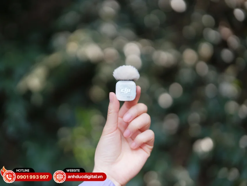 DJI Mic Mini 2S được trang bị các tính năng quản lý năng lượng tự động nhằm tối ưu thời gian sử dụng pin