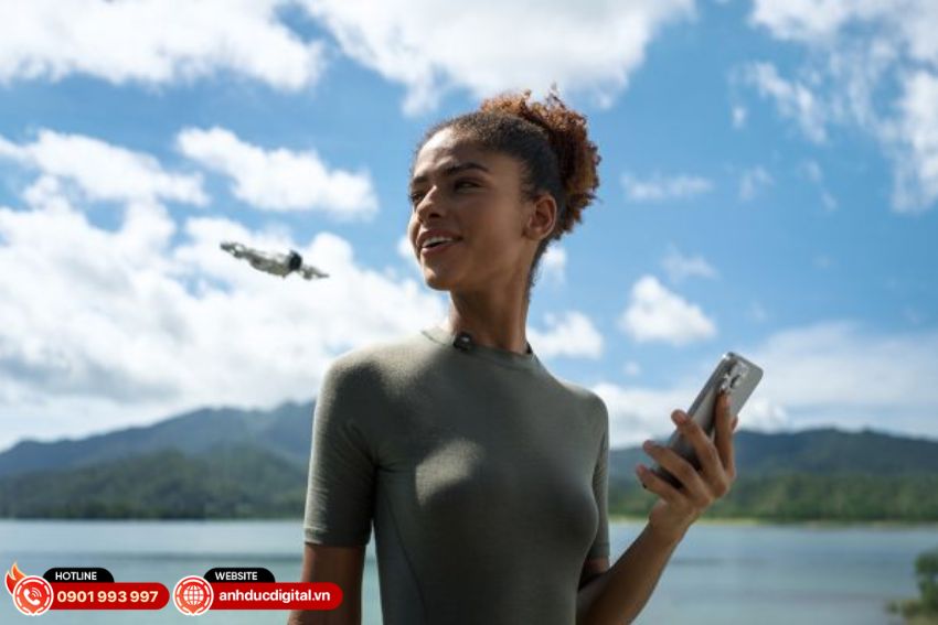 Mic Mini tích hợp cùng drone