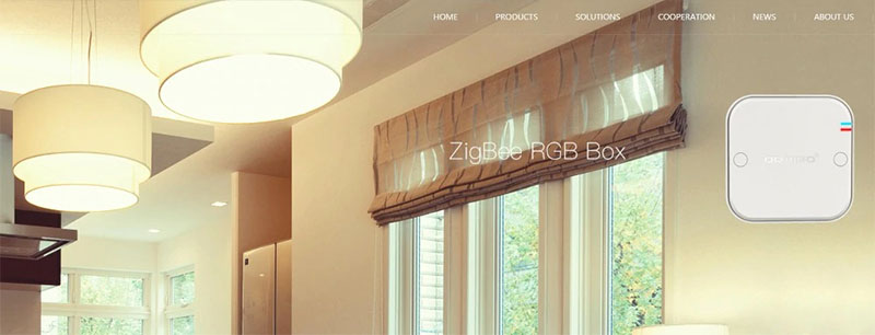 Hỗ trợ 16 triệu màu, hỗ trợ điều khiển nhiệt độ màu 2700K đến 6500K