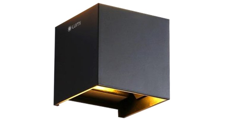 Đèn Lumi gắn tường ngoài trời vuông 03
