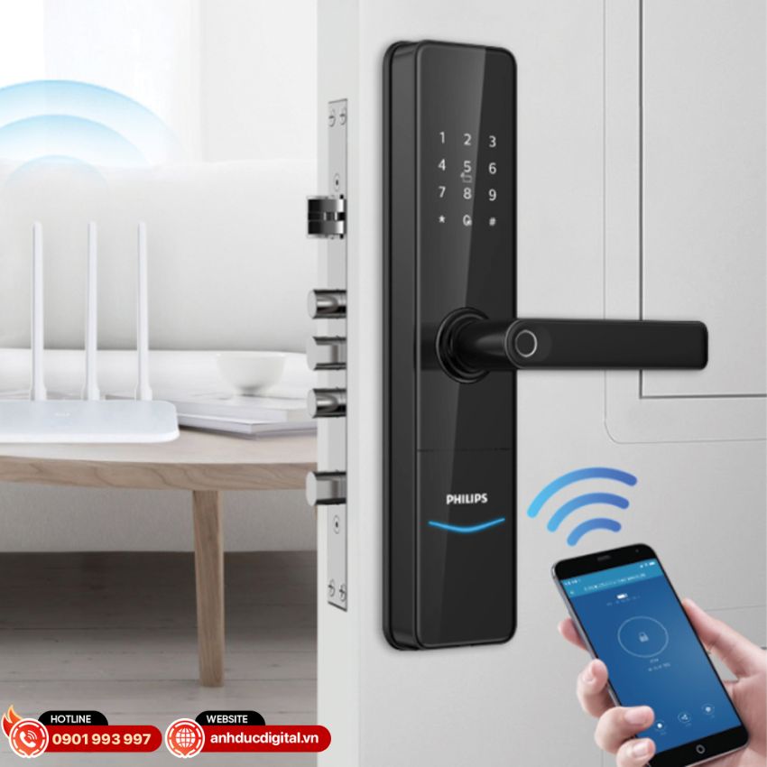 Khóa cửa thông minh Philips lắp đặt trên cửa gỗ nhà phố tại Đà Nẵng