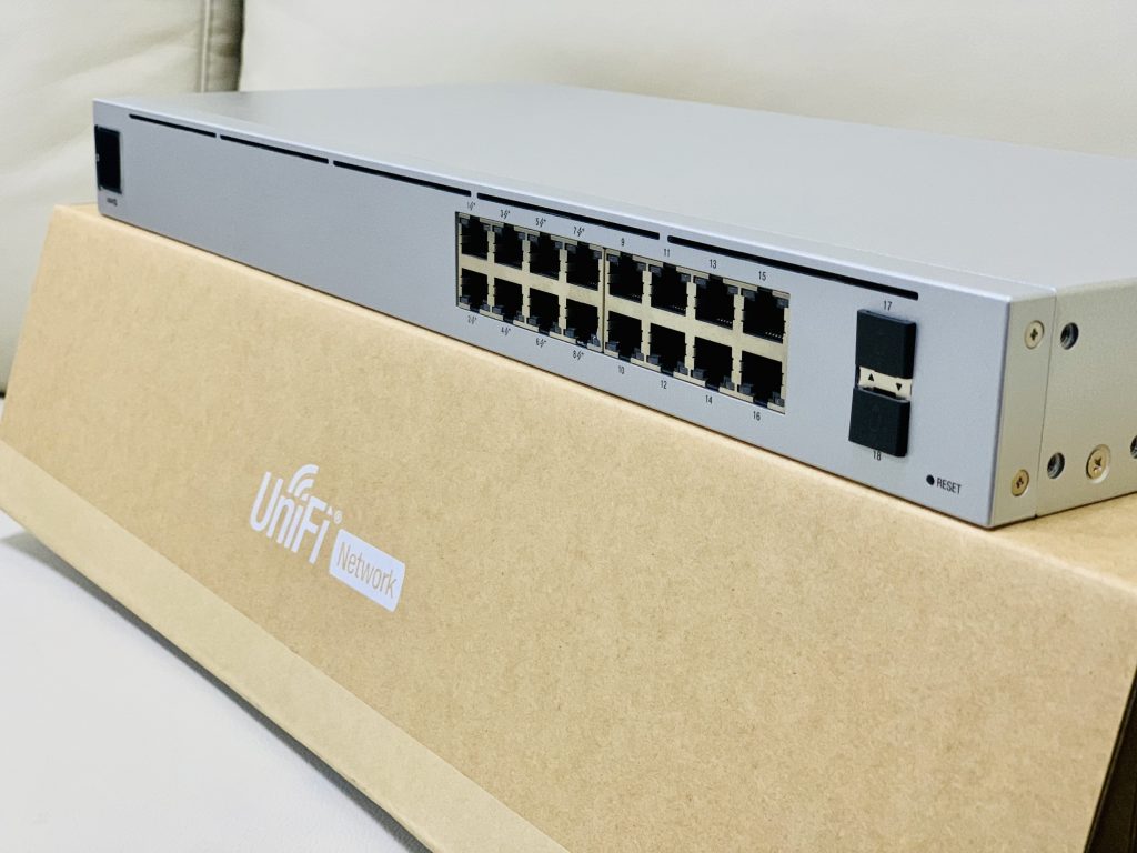 Hệ điều hành Unifi Controller đa tính năng