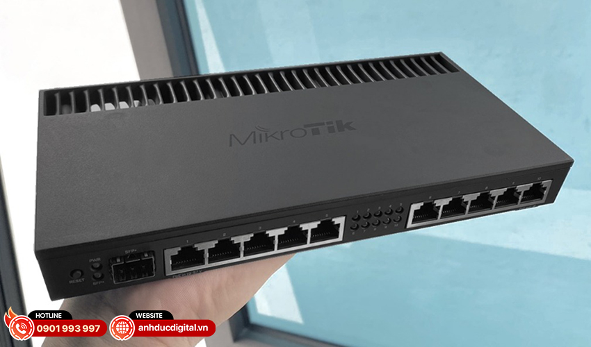 MikroTik RB4011iGS+RM 2 copy