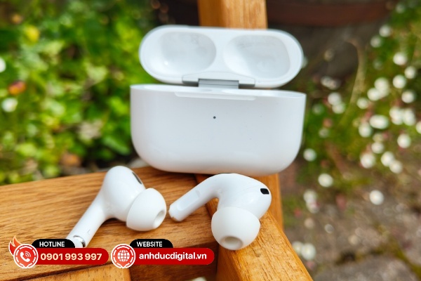 Thiết kế của chiếc tai nghe mới đã có sự tinh chỉnh để tạo ra mẫu tai nghe vừa vặn hơn