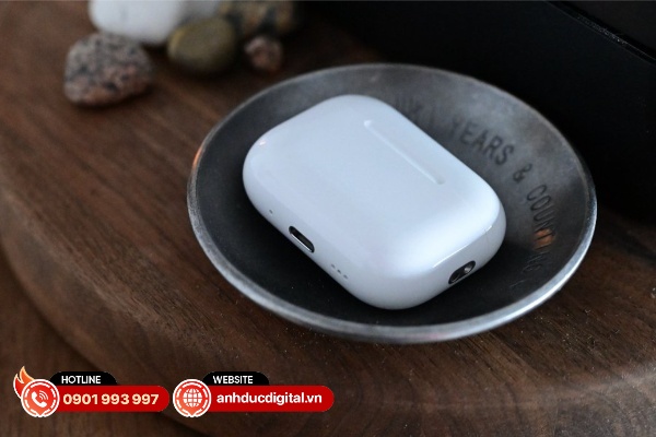 Apple AirPods Pro 3 sử dụng chuẩn kết nối Bluetooth 5.3 và hỗ trợ codec SBC và AAC