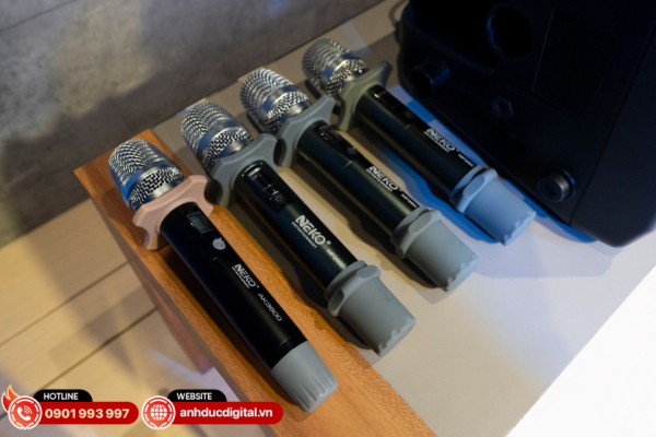 Anh Đức Audio cung cấp micro không dây và phụ kiện âm thanh, đảm bảo giọng hát rõ nét và hệ thống ổn định